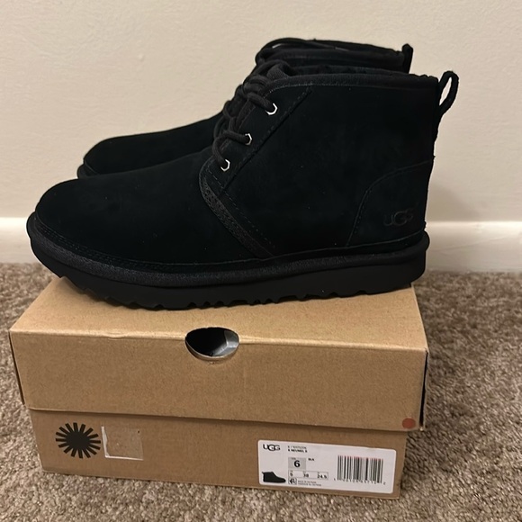 UGG Neumel ll‎ boots - Picture 1 of 11